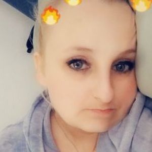 Meet your Posher, Michaela